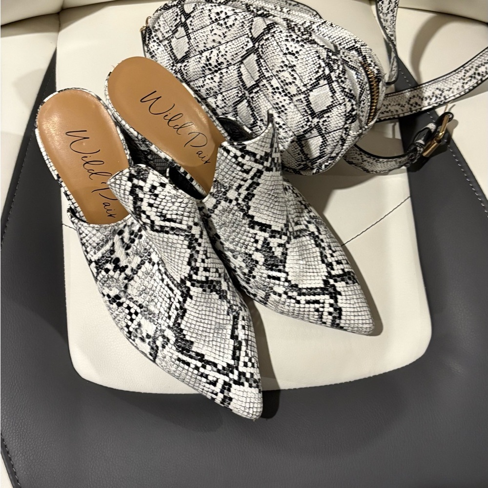 Snakeskin Patterned Women's Mules w/belt bag